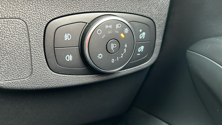 Ford Focus 1.0 EcoBoost Hybrid mHEV 155 ST-Line 5dr Auto Petrol Hatchback